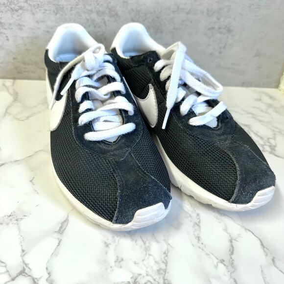 Nike Roshe LD- 1000 QS Obsidian/ White- White | Footshop Nike Roshe LD-1000 QS Obsidian/White Shoes Women\'s US Size 8.5 Euro Size‎ 40